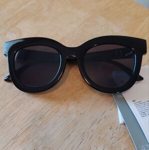 New H&M Stylish Black Sunglasses